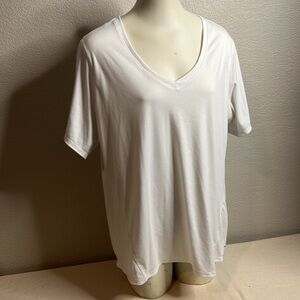 BCG Plus Size 1X White Active V-Neck Tee